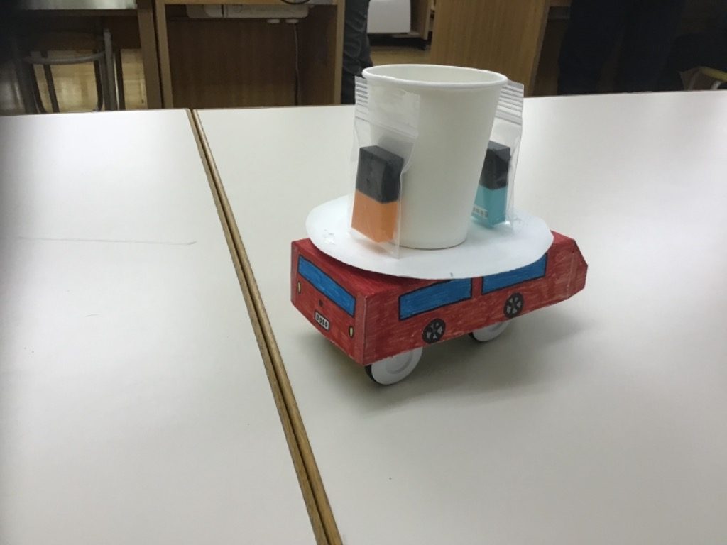 自動飲み物運送機