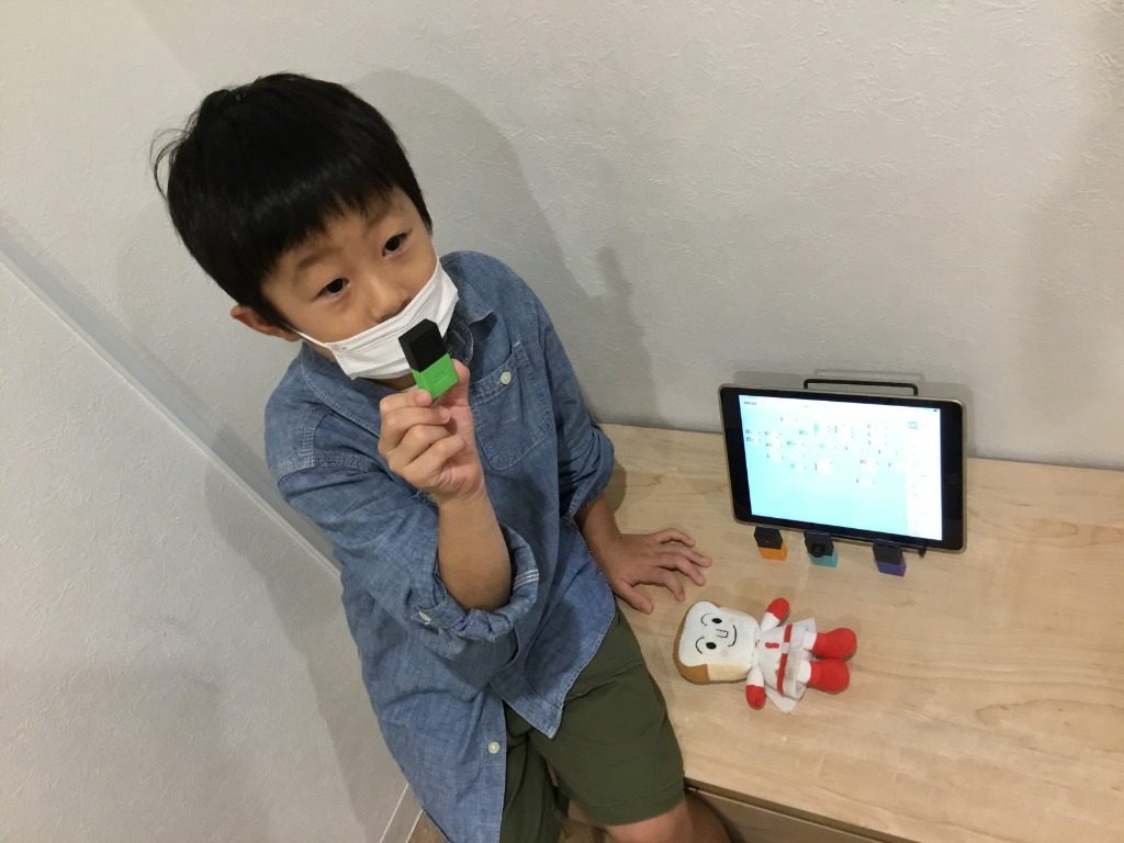 赤ちゃん泣き止みシステム